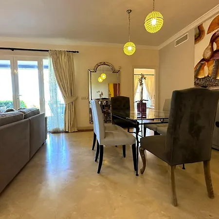 La Perla De Marakech Estepona