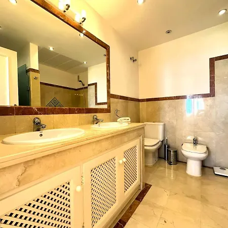 La Perla De Marakech * Estepona