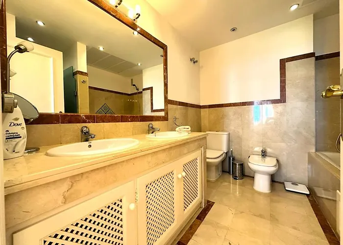 La Perla De Marakech * Estepona