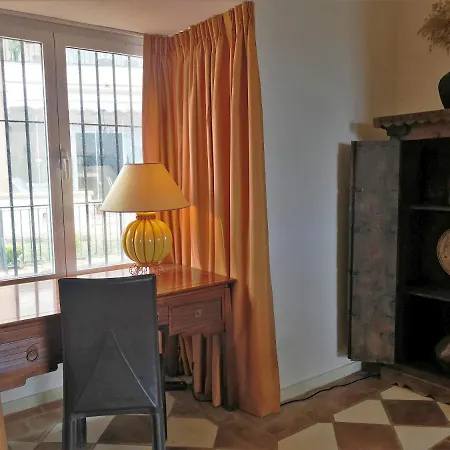 La Perla De Marakech * Estepona