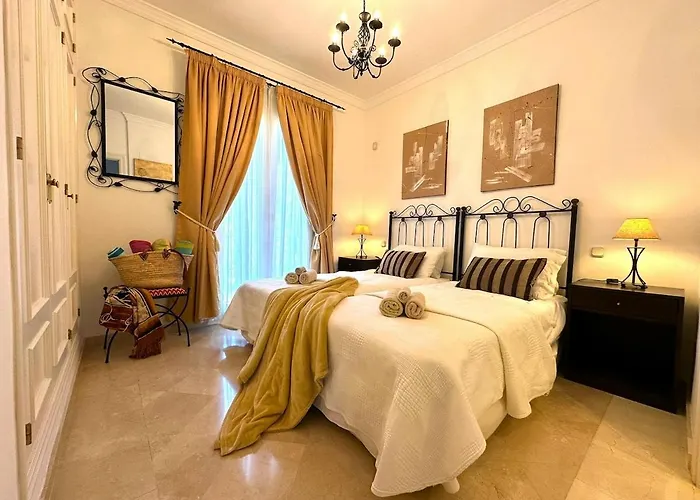 La Perla De Marakech Estepona